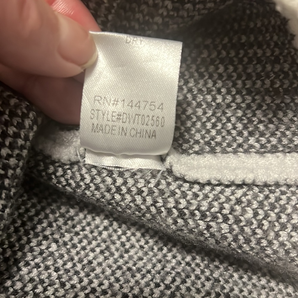 Davi & Dani Animal Print Color Block Sweater In C… - image 6